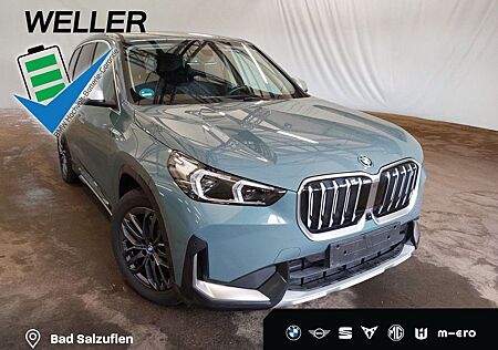 BMW iX1 xDrive30 xLine DAPro PA+ HUD LCPr St+Go