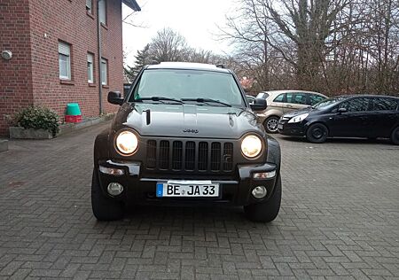Jeep Cherokee Limited 3.7 mit LPG Gasanlage
