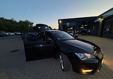 Seat Toledo 1.6 TDI 2015 mit carplay