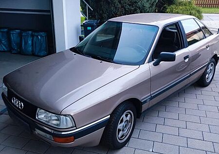 Audi 90