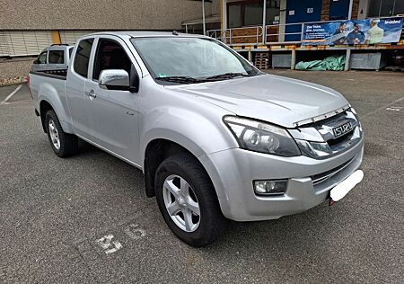 Isuzu D-Max 2.5TD LS Space Cab 4X4 Navi Klima Tempomat