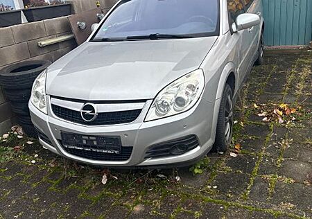 Opel Vectra Caravan 1.9 CDTI 110kW -