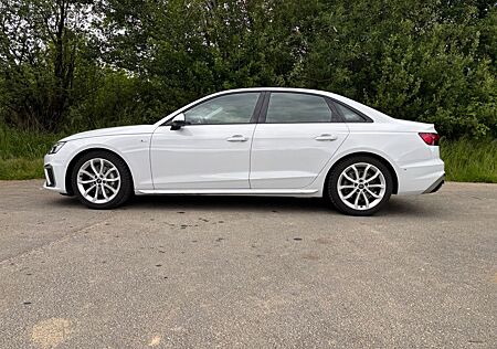 Audi A4 40 TDI S tronic quattro S line
