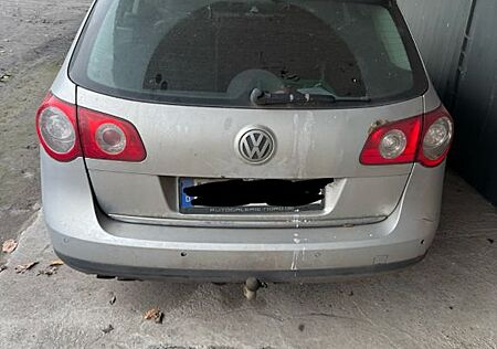 VW Passat Variant Volkswagen 2.0 TDI Highline Variant Highline