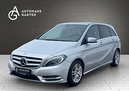 Mercedes-Benz B 200 Bi-Xenon Kamera SHZ Navi PDC AHK Klima