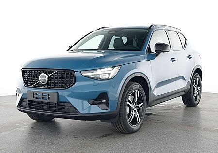 Volvo XC 40 XC40 B4 Mild-Hybrid Benzin Plus Dark 2WD