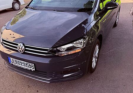 VW Touran Volkswagen 2.0 TDI SCR DSG Comfortline 7 Sitzer Top