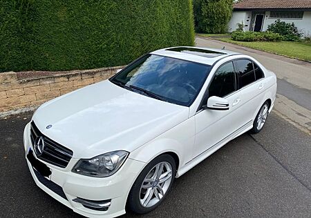 Mercedes-Benz C 250 AVANTGARDE Autom.