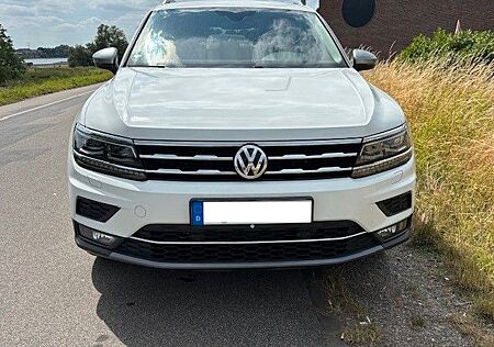 VW Tiguan Allspace Volkswagen 2.0 TDI SCR 147kW DSG 4MOTIO...