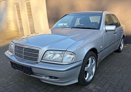 Mercedes-Benz C 180 Automatik+Klima+SD+AMG Style 3