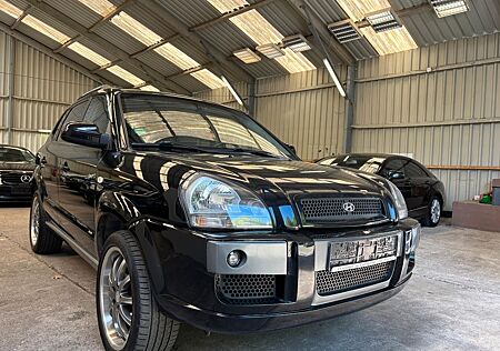 Hyundai Tucson 2.7 GLS Champion Edition / Alcantara