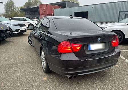 BMW 320i E90 facelift