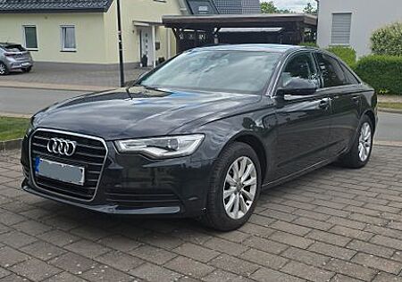 Audi A6 3.0 TDI / Front&Rückfahrk/8-Fach/AHK/ Tempom