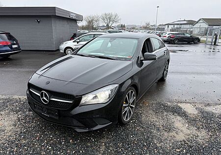 Mercedes-Benz CLA Shooting Brake CLA 200 CDI / d