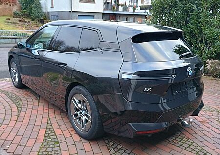BMW iX xDrive50 "Sport"ehem. NP 139.000,-€