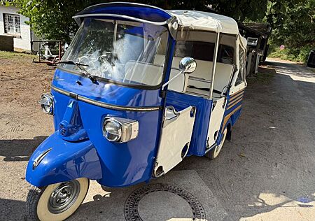 Piaggio APE Calessino