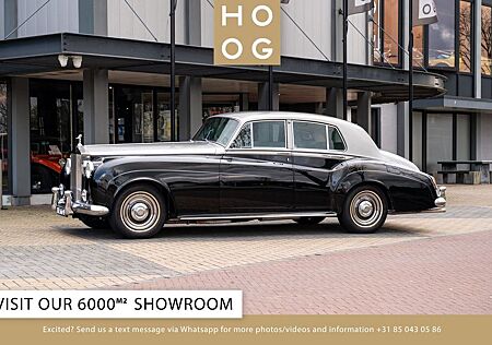 Rolls-Royce Silver Cloud II