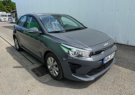 Kia Rio Vision Navi Tempomat Rückfahrkamera
