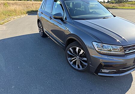 VW Tiguan Volkswagen 2.0 TDI SCR 140kW DSG 4MOTION Highlin...
