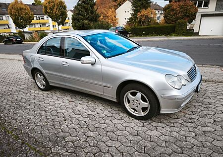 Mercedes-Benz C 200 KOMPRESSOR AVANTGARDE Avantgarde