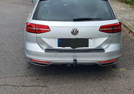 VW Passat Variant Volkswagen 2.0 TDI DSG Highline Variant ...