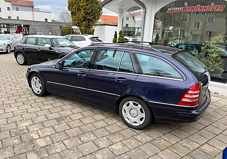 Mercedes-Benz 220