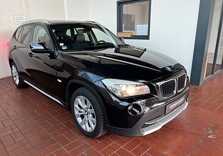 BMW X1 18i sDrive/Panorama/Navi/BiXenon