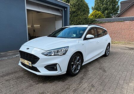 Ford Focus Turnier 1,5 TDCI ST-Line HUD LED Kamera