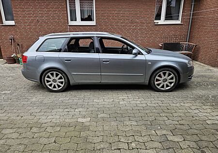 Audi A4 3.0 TDI (DPF) quattro Avant -