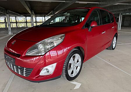 Renault Scenic III Grand Luxe NAVI SZH PDC AHK PANO