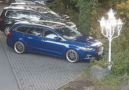 Ford Mondeo gebraucht kaufen Ford Mondeo 2,0 TDCi Bi-Turbo Titanium Turn. Powe...