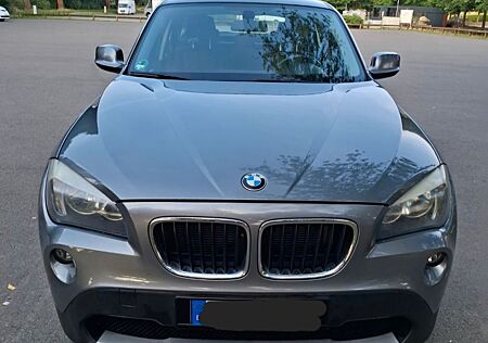 BMW X1 sDrive20d -Automatik Top Zustand