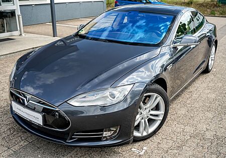 Tesla Model S 85D*SUPERCHARGER FREE*AUTOPILOT*PANO*