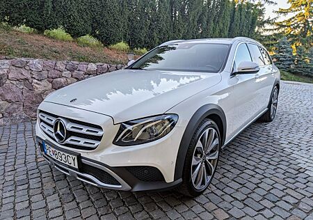 Mercedes-Benz E 350 d 4MATIC T All-Terrain Autom. All-Terrain