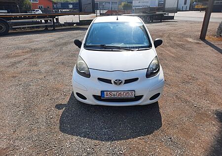 Toyota Aygo (X) Aygo (X) 1,0-l-VVT-i/Tüv Neu