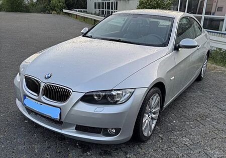 BMW 325i Coupé -