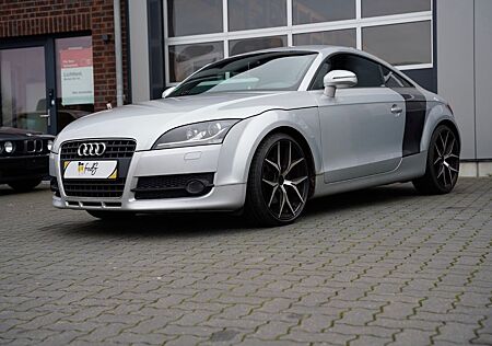 Audi TT Coupe/Roadster 2.0 TFSI Coupe