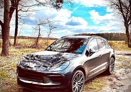 Porsche Macan T Top Zustand | Approved