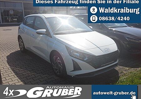 Hyundai i20 100PS Trend + Navigation+ALU+Kamera