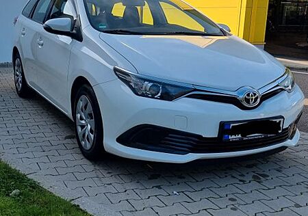 Toyota Auris Touring Sports Touring Sports 1,4-l-D-4D -