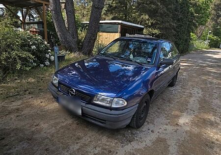 Opel Astra 1.6 F (Facelift)