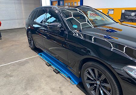 BMW 520d Touring A -