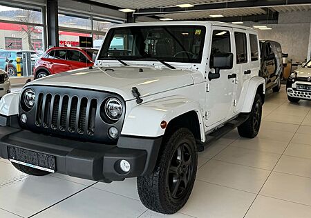 Jeep Wrangler Unlimited Sahara *024