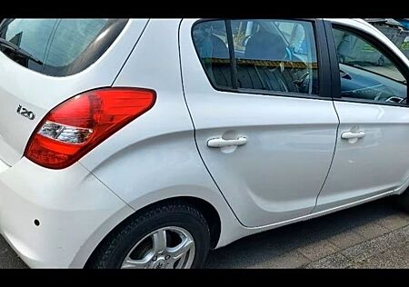Hyundai i20 1.2 Intro Edition Intro Edition