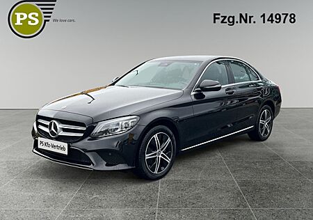Mercedes-Benz C 200 d Avantgarde MULTIBEAM LED Navi Burmester