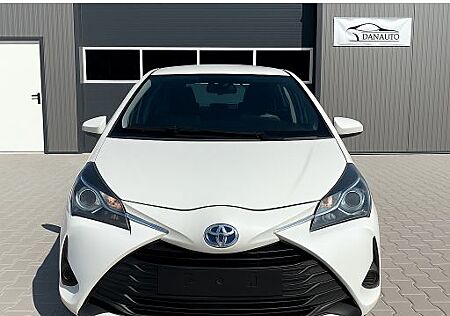 Toyota Yaris Hybrid Basis