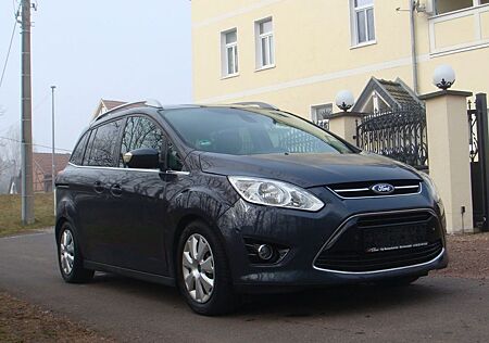 Ford Grand C-Max 1,6 EcoBoost 110kW Titanium