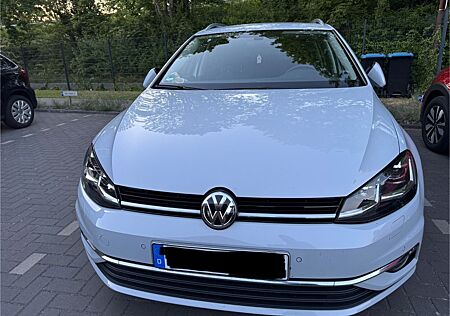 VW Golf Volkswagen 1.5 TSI ACT OPF DSG Highline Variant Hi...