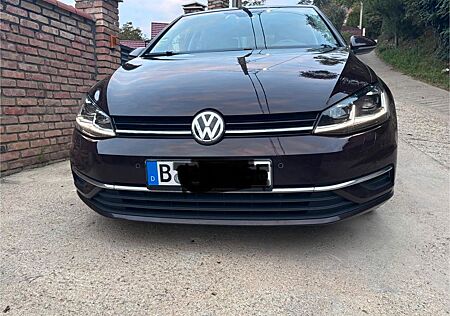 VW Golf Volkswagen 2.0 TDI DSG Sound Sound Matrix LED