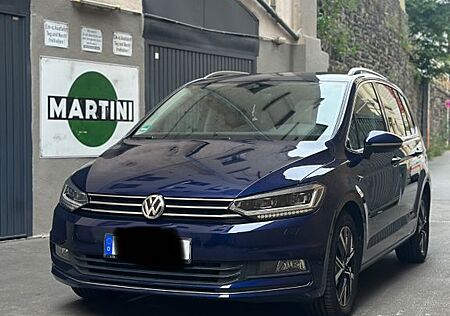 VW Touran Volkswagen 2.0 TDI SCR DSG Highline Highline